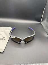 Oakley Infinite Hero Split Jacket Carbon con lenti polari nere iride OO9099-17