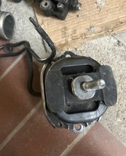 BMW X5 X6 530 535 SUPPORTO MOTORE LATO SINISTRO 160042-12 P679541801