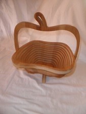 CESTINO PORTAFRUTTA in legno