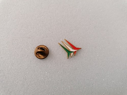 Distintivo pin badge - distintivo,