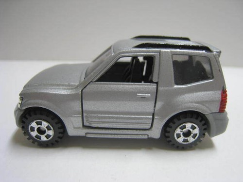 Mitsubishi pajero 709 - mitsubishi,