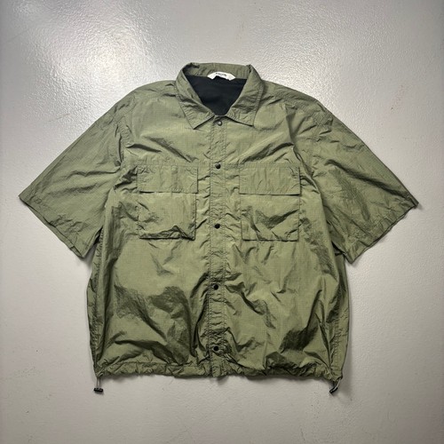 Camicia tecnica stile nylon