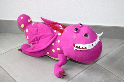 How train your dragon - train,