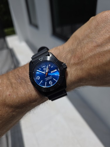 Deep blue defender 300m pvd - deep,