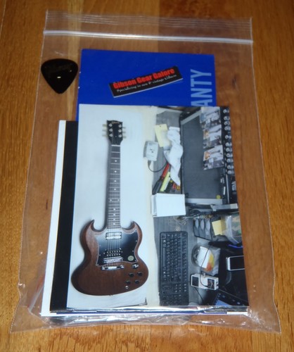 Gibson special case candy - gibson,