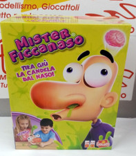 MISTER FICCANASO TIRA GIU' LA