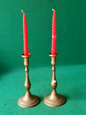 COPPIA ANTICHI CANDELABRI BUGIA PORTACANDELE IN OTTONE MASSICCIO. CT19