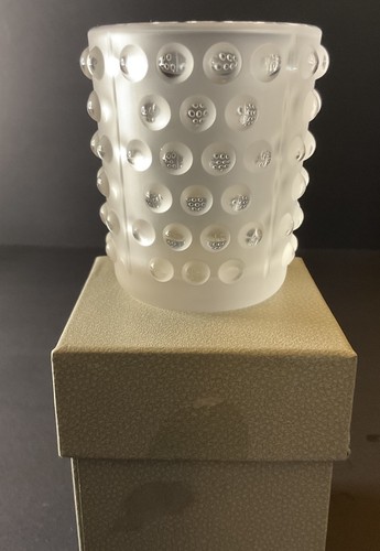 Lalique frosted mossi candle - mossi,