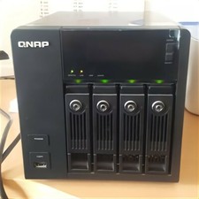 Qnap TS-469 Pro - Sistema NAS a 4-dischi ad alte prestazioni per le PMI