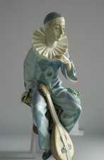 Arlecchino statuina porcellana