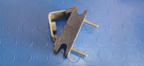 Supporto motore anteriore - , per