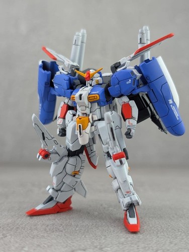 Artefatto assemblato gundam - artefatto,