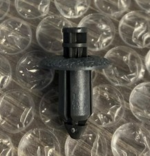 3533394 BUMPER CLAMP FOR