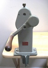 DUE-MORSETTI DA TAVOLO