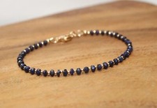 Bracciale con perline fatte a