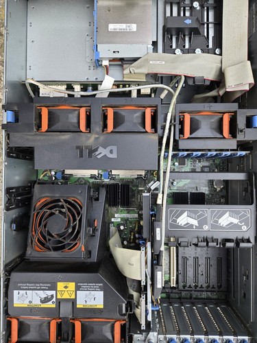 Dell poweredge 2900 server - dell,