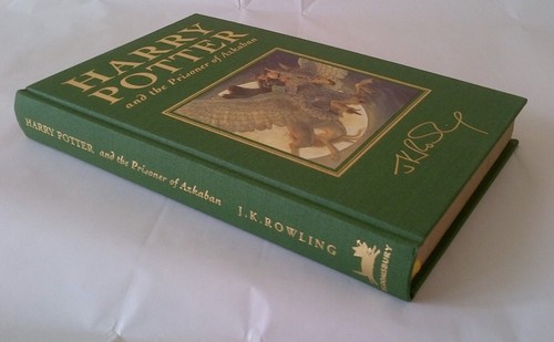 Deluxe first edition harry - deluxe,
