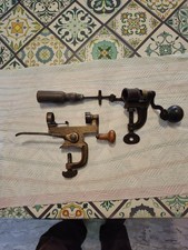 DUE ORLATRICI ORLATORI D'EPOCA