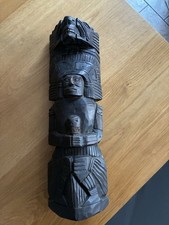 Totem in legno dell’America