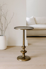 Tavolino fine porta bevande