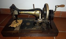 macchina da cucire antica
