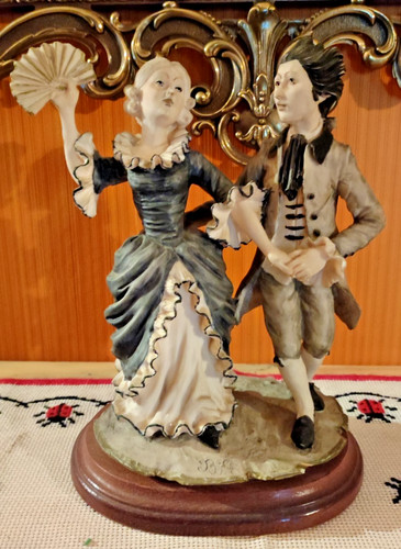 Statuetta porcellana epoca - porcellana, d'epoca