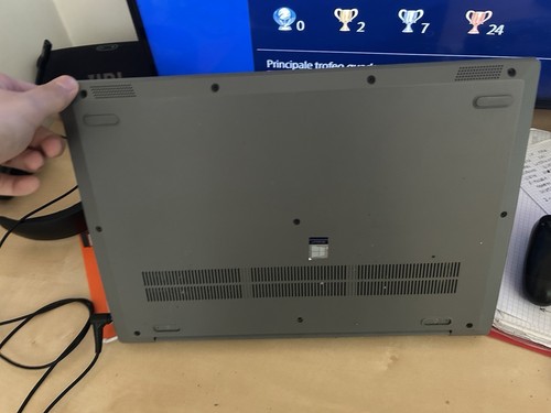 Lenovo v14 iil 8gb - 14", (8gb,