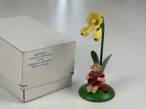 Erzgebirge figura ragazza - , con