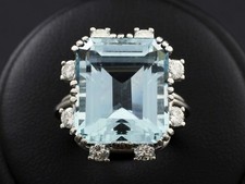 Anello grande acquamarina