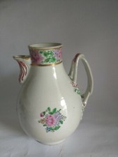 Caffettiera in porcellana del 700