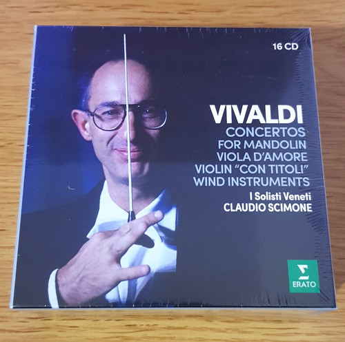 Vivaldi concertos for mandolin - concertos,