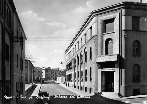 Cartolina nuoro palazzo - cartolina, del