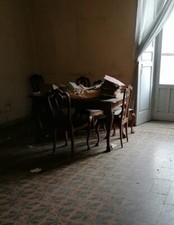 Mobili antichi e antiquariato usati. Tavolo 6 sedie