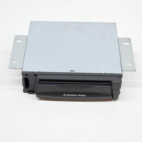 Mitsubishi pajero v60 radio - mitsubishi, cd