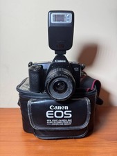 Canon EOS 1000 Fotocamera Analogica Con Obiettivo 35-80mm A Rullino / Pellicola