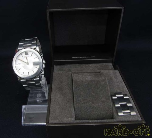 Quartz wristwatch model 101j - wristwatch,