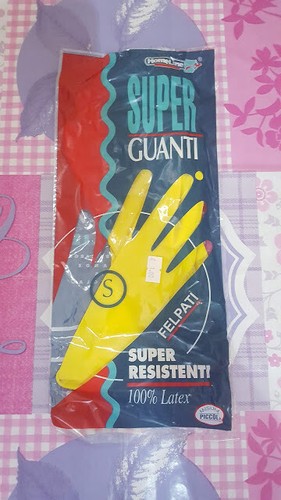 Guanti gialli pulizie - guanti,