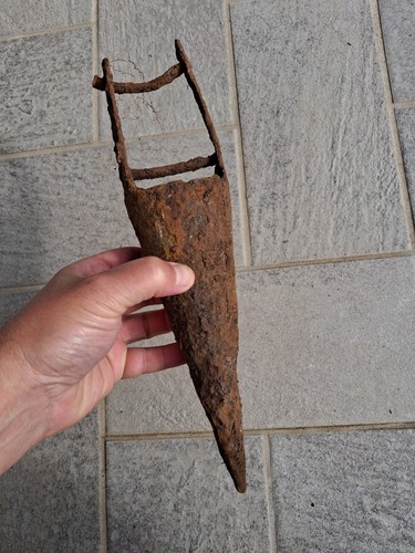 Grande puntale per palo legno - puntale,