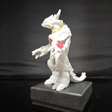 Bandai Ultraman Kaiju Giudice
