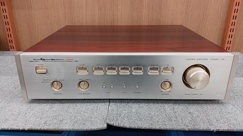 Luxman preamplifier - c-06,