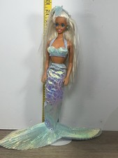 Bambola Barbie sirena magica