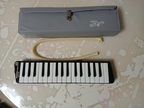 Vintage hohner melodica piano - hohner,