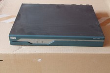 Router Cisco 1841 + WIC -