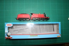 HORNBY R9290 Thomas & Friends  JAMES THE RED ENGINE 00 Gauge Electric Locomotive