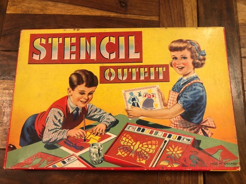Stencil outfit giocattoli - outfit,