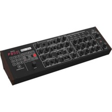 Behringer PRO-800 Sintetizzatore analogico polifonico da tavolo 8 voci