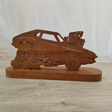 Espositore scultura ritagliata