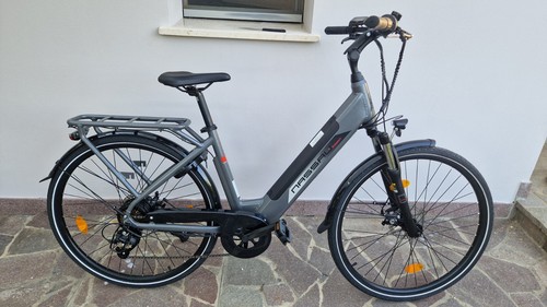 Bicicletta elettrica city - bicicletta, bike