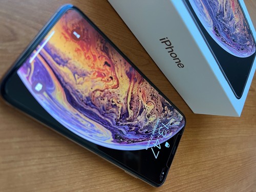 Apple iphone max 64gb - iphone,