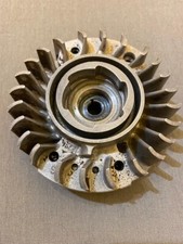 Volano Motosega Stihl 028( Mod. a puntine) Made in Germany ??